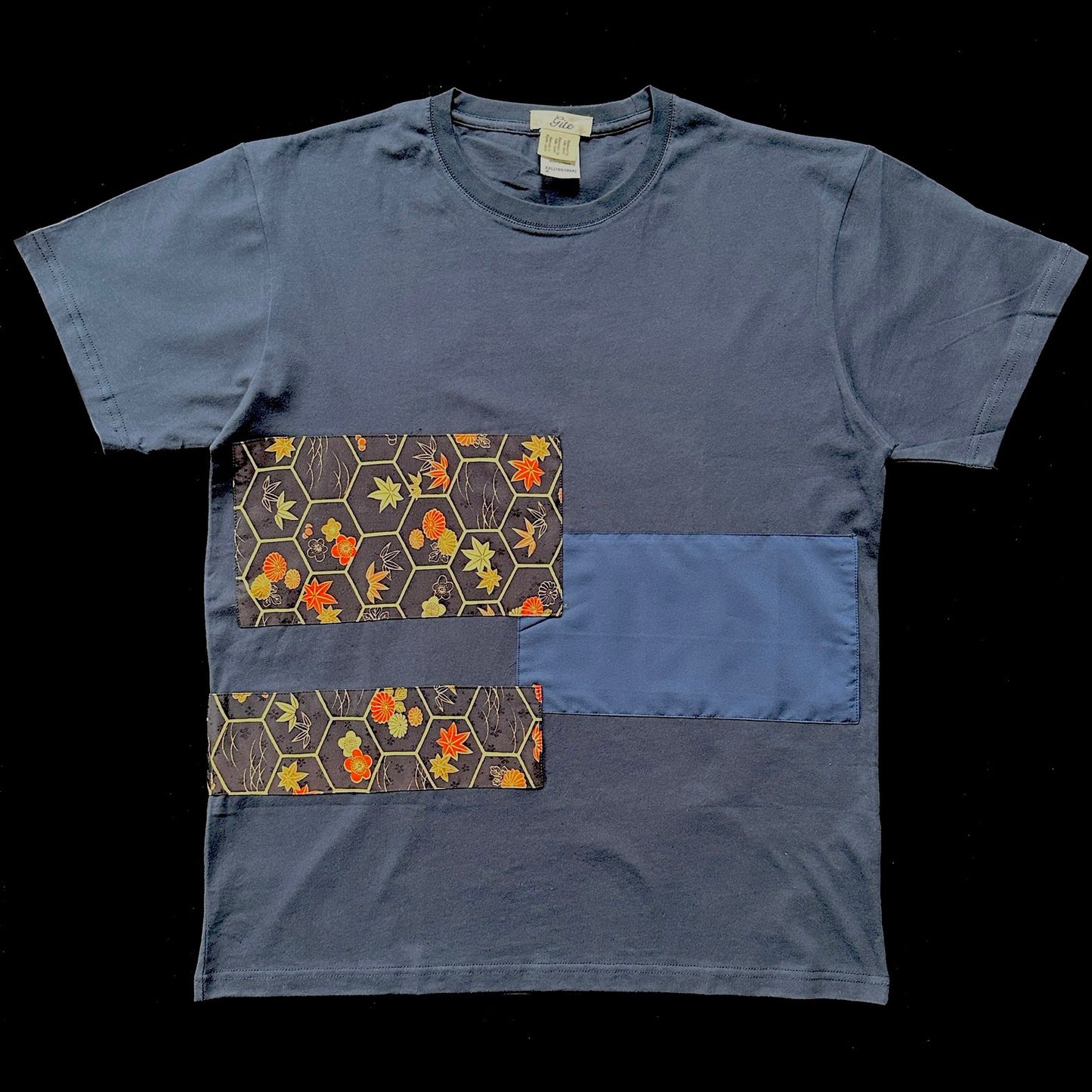 創作着物デザイン Tシャツ 鉄紺色