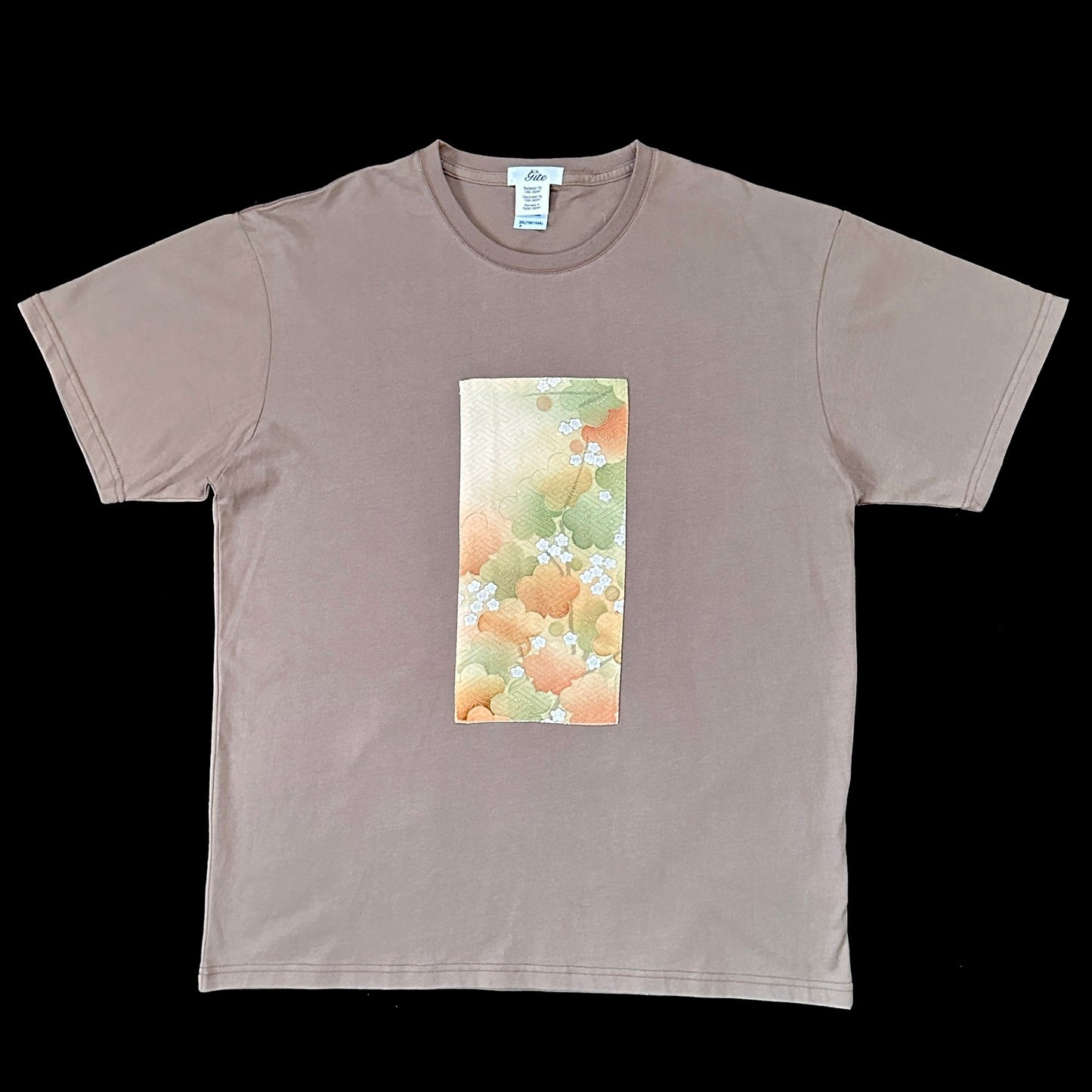 創作着物デザインTシャツ 枇杷茶色