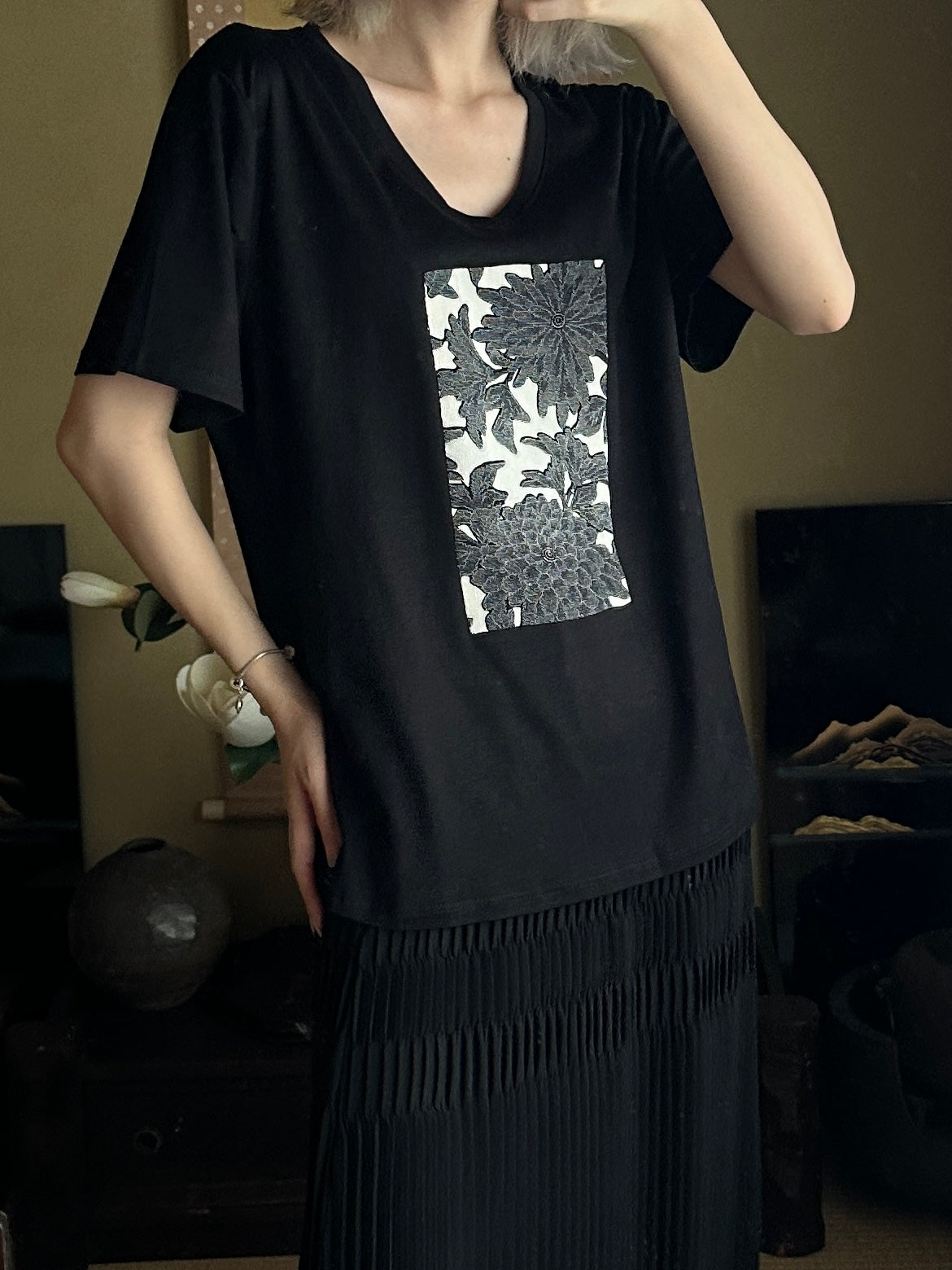 創作着物デザイン Tシャツ 黒色